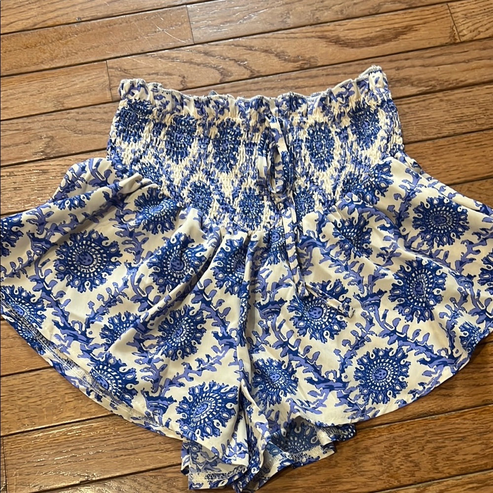 SHEIN High Waist Blue and White Mandala Shorts